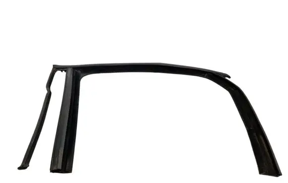 Fiat 500L Rubber seal rear door window/glass 