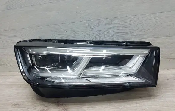 Audi Q5 SQ5 Headlight/headlamp 80A941034