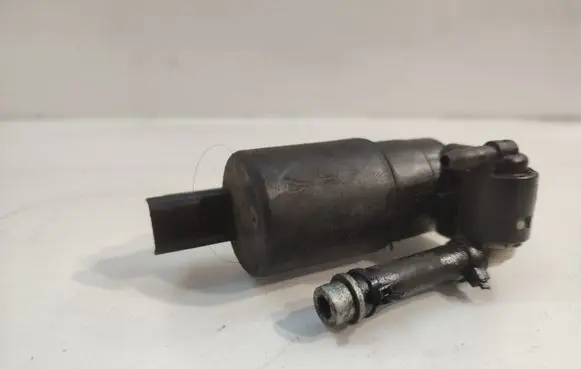 Citroen C5 Windscreen/windshield washer pump 9632984980