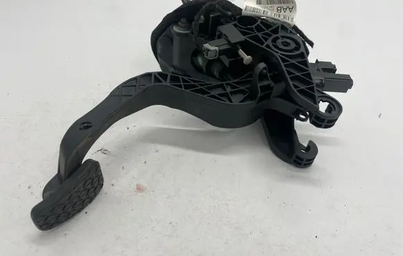 Clutch pedal