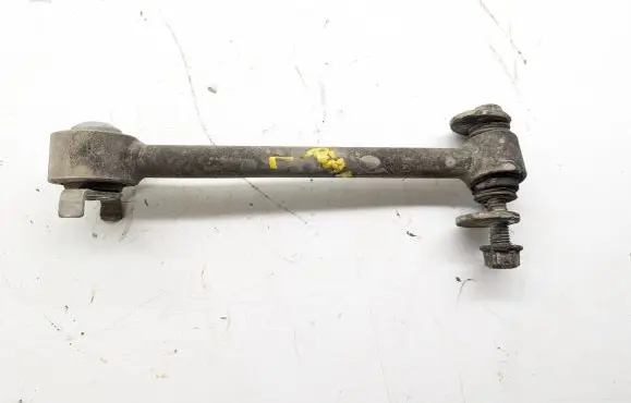 Chevrolet Tahoe Rear control arm