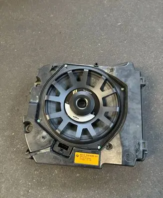 BMW 6 F12 F13 Subwoofer speaker 9169688