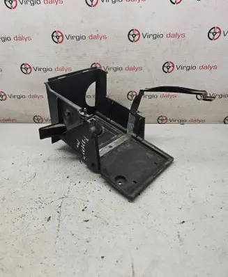 Toyota Avensis T270 Battery box tray 3M5110723B