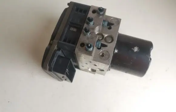 BMW 7 F01 F02 F03 F04 ABS Pump 6795069 34516795069 0265960368