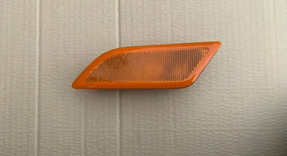Mercedes-Benz C W204 Front indicator light A2049067301