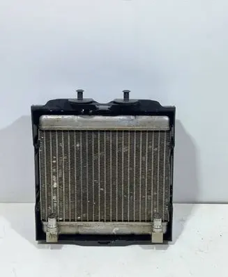 BMW 5 F10 F11 Engine oil radiator 7572542 PP8413002