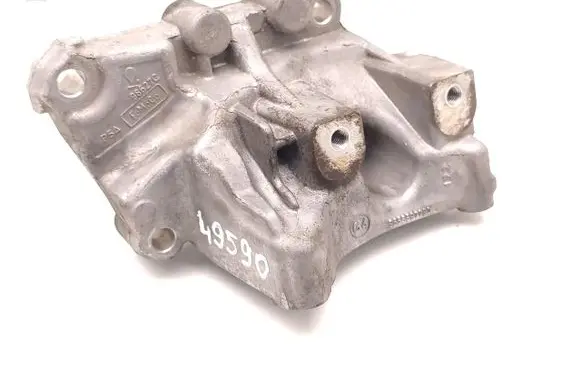 Land Rover Range Rover Evoque L538 Engine mounting bracket 9656597780 98627C