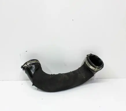 Audi A5 8T 8F Intercooler hose/pipe 8K0145709E