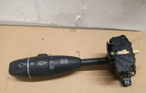 Mercedes-Benz ML W164 Wiper control stalk A1645400144 0141135505