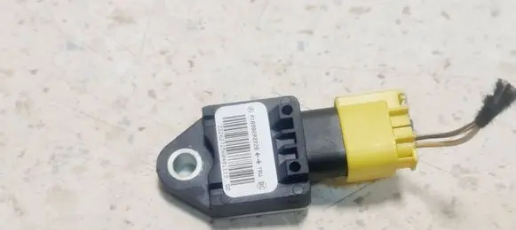 Mercedes-Benz A W169 Airbag deployment crash/impact sensor A1698202226