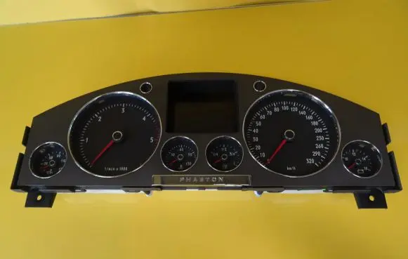 Volkswagen Phaeton Speedometer (instrument cluster) 3D0920881S 0263619214