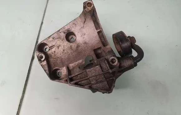 BMW X5 E53 A/C compressor mount bracket 7786708 64557786708 64557794174