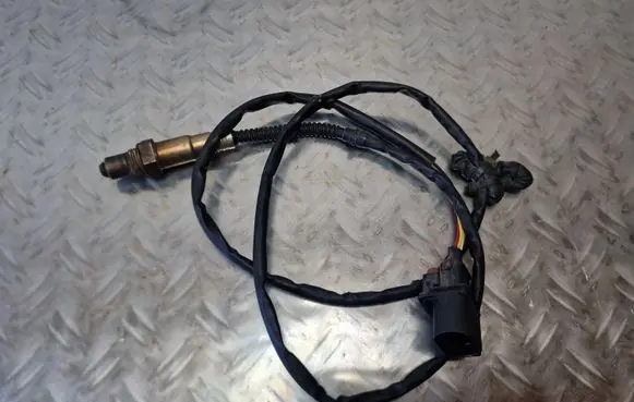 Volkswagen PASSAT CC Lambda probe sensor 1K0998262D