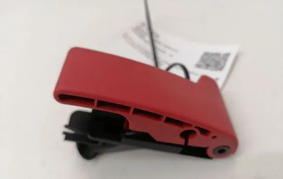 Mercedes-Benz E W212 Engine bonnet (hood) release handle A1248800320