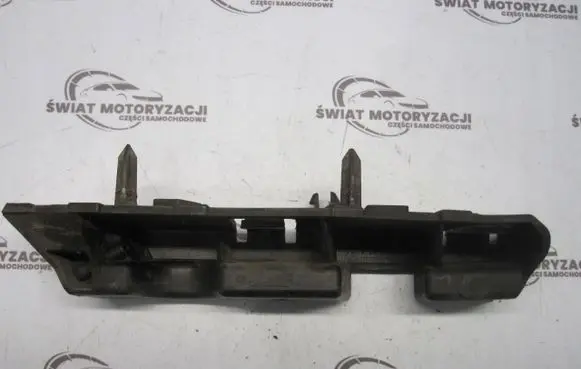 Peugeot 508 Front bumper mounting bracket 9686570480