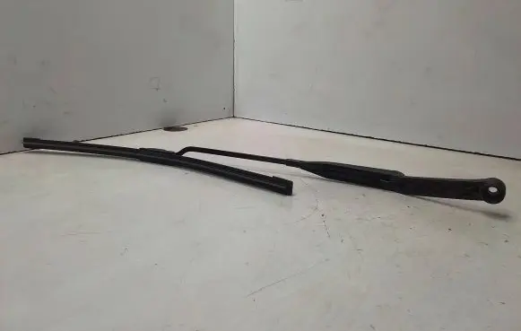 Audi 80 90 S2 B4 Front wiper blade arm 893955407C