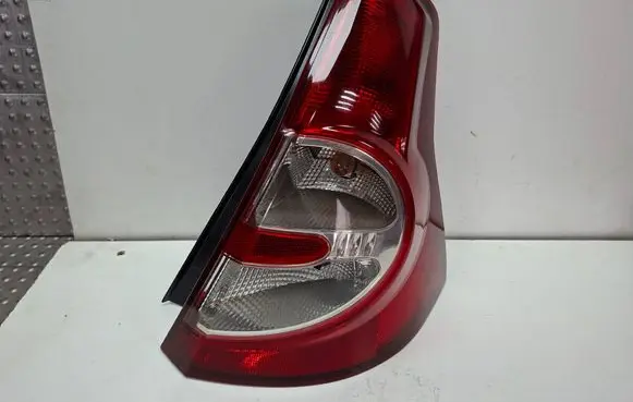 Renault Sandero I Rear/tail lights S27639613
