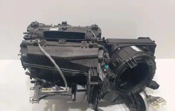 Interior heater climate box assembly