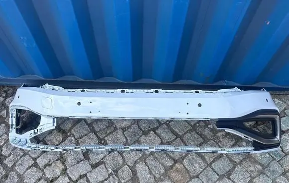 Volkswagen PASSAT B8 Front bumper 3G0807221H