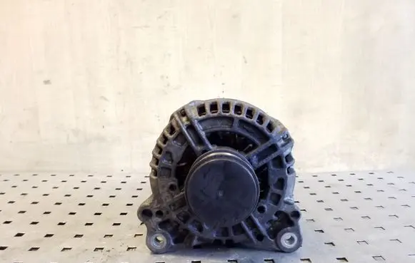Mitsubishi Outlander Generator/alternator 06F903023F 0124525091