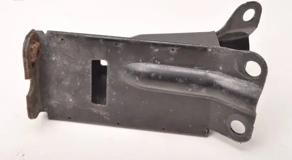 Volvo V70 Front bumper foam support bar 