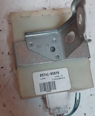 Toyota Avensis T250 Door central lock control unit/module 8974105070 73668012