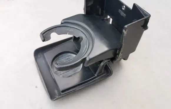 Volkswagen PASSAT B4 Cup holder back 3A0862533