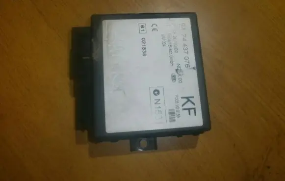 Opel Zafira A Other control units/modules 24437076KF