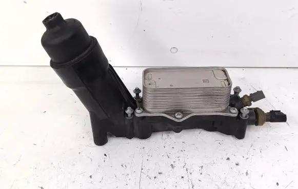 Dodge Durango III Oil filter mounting bracket 6790424411A1 68105583AB