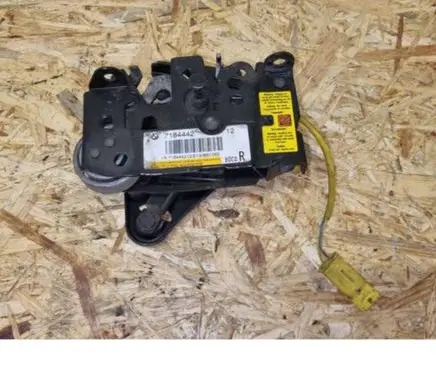 BMW 5 F10 F11 Engine bonnet/hood lock/catch 7184442