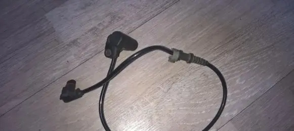 Mercedes-Benz A W168 ABS brake wheel speed sensor 0265006369 A1685400017
