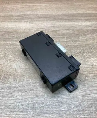 BMW 5 E39 Door control unit/module 6904255 689667