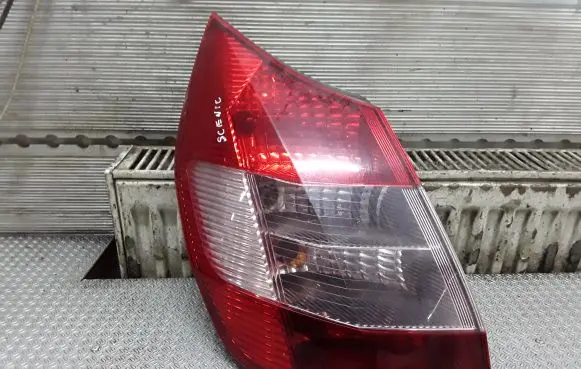 Renault Scenic II - Grand scenic II Rear/tail lights