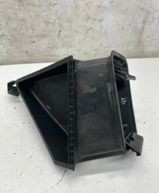 BMW X6 M Air intake duct part 9175465