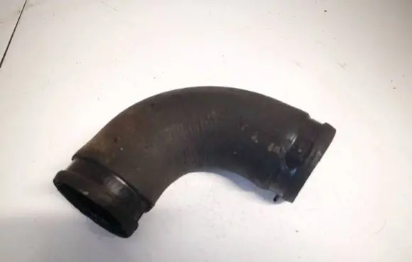 Nissan X-Trail T30 Intercooler hose/pipe
