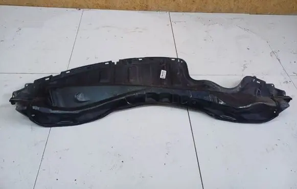 Toyota Yaris Wiper trim