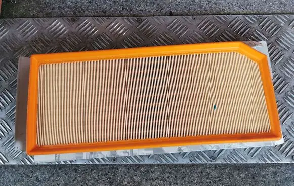 Audi Q5 SQ5 Air filter 06F133843B