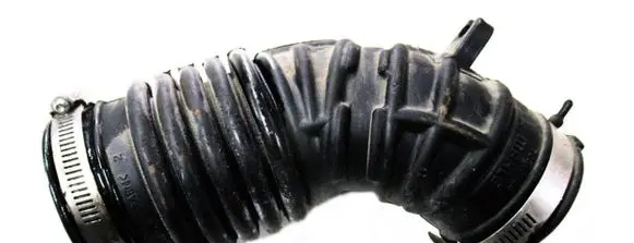 Nissan NV200 Intercooler hose/pipe 70593422