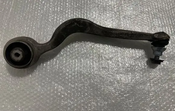 Mercedes-Benz E AMG W213 Front control arm 2130100