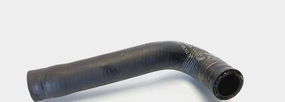 Mercedes-Benz C W203 Engine coolant pipe/hose 558001100