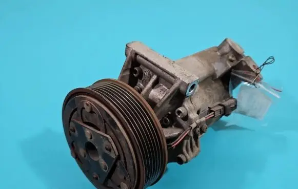 Renault Fluence Air conditioning (A/C) compressor (pump) 926008367R-A IMPRK1365274
