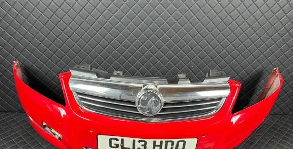 Opel Zafira B Front bumper 