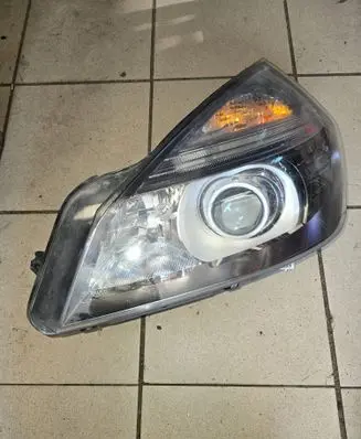 Renault Espace - Grand espace IV Headlight/headlamp 7701064410 89901132