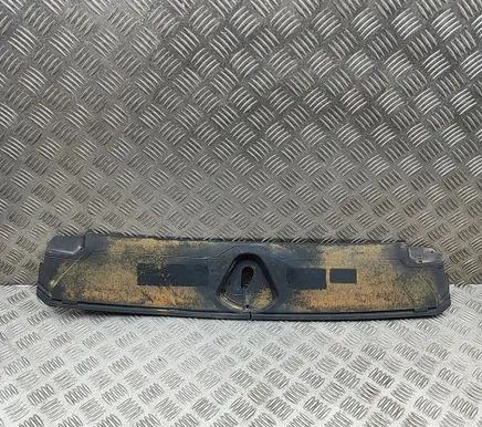 Audi Q3 F3 Radiator trim 83A807081