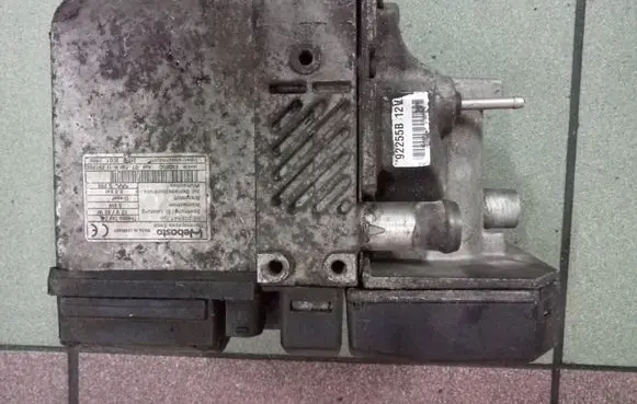 BMW 5 E39 Auxiliary pre-heater (Webasto) 12V732W 89005C 11293892