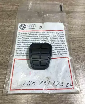Volkswagen Golf III Brake pedal 1H0721173