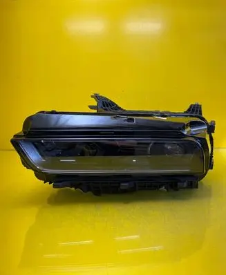 BMW 7 G70 Headlight/headlamp 5A63725-02