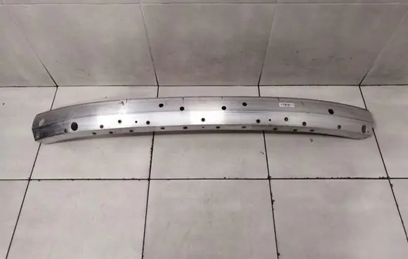 Aston Martin Vantage III Rear bumper support beam 6G3317758DB