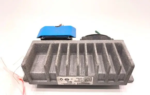 Dacia Duster II Fan control module 271202380R