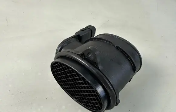 Citroen Berlingo Mass air flow meter 9650010780